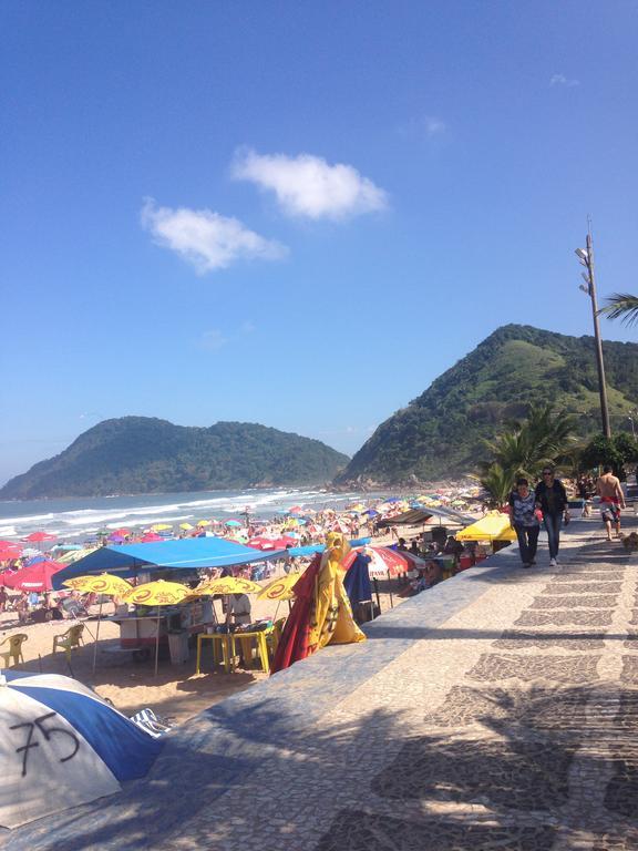 Apto. Completo Praia Do Tombo - Guaruja Apartment Exterior photo